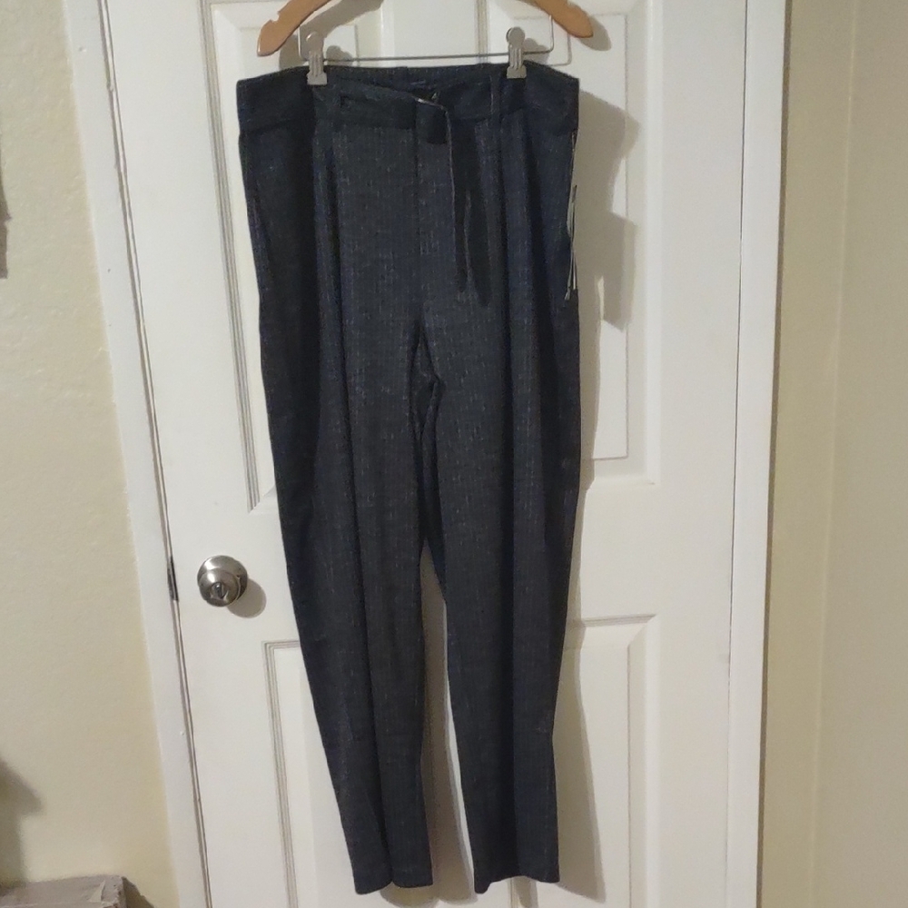 New York Wide Leg  Gray Pants Size 1X New